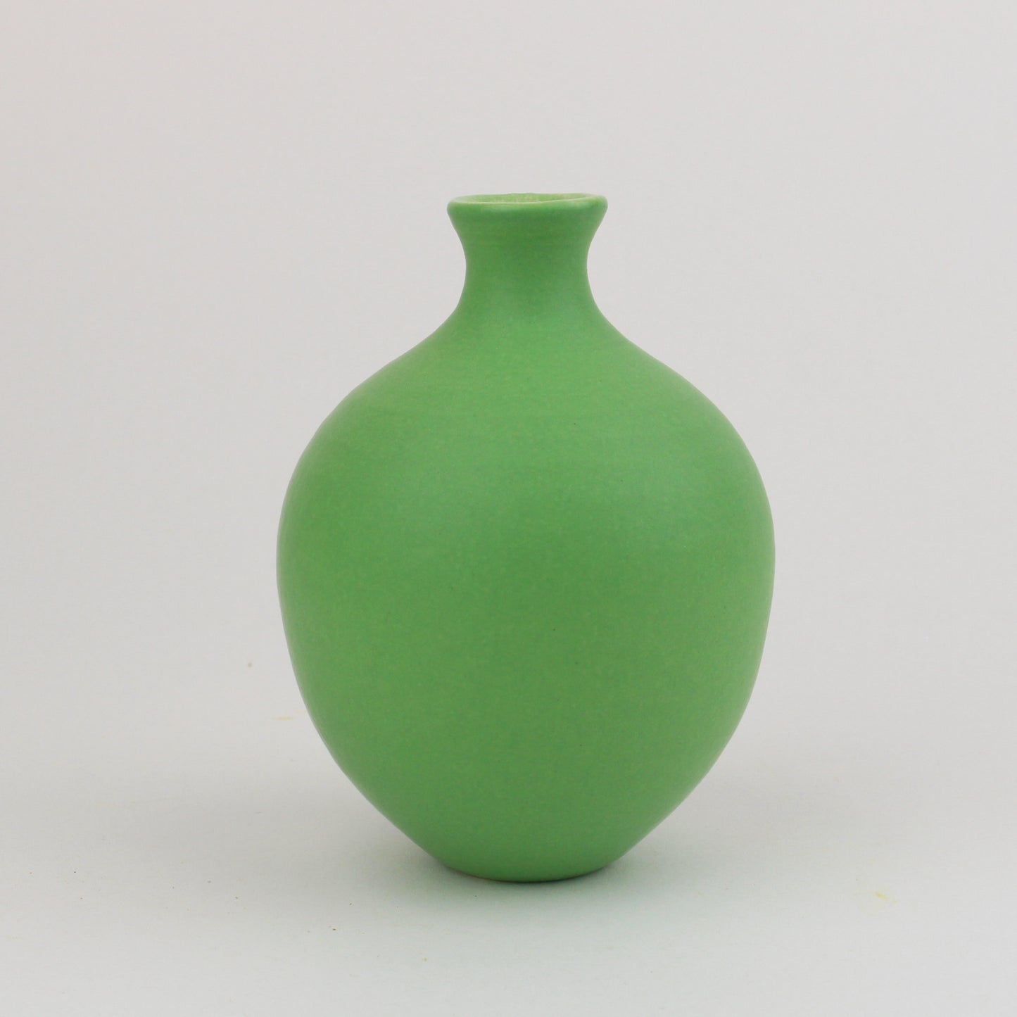 Vase Oval Apple Green LB275
