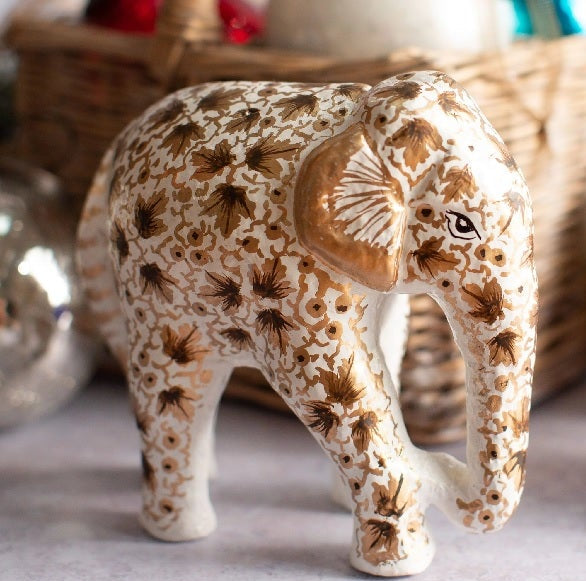 Large Elephant White & Gold